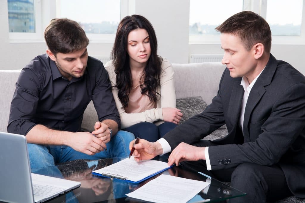 La Mejor Firma con Abogados Especializados Para Prepararse Para su Caso Legal, Representación Legal de Abogados Expertos Oxnard California